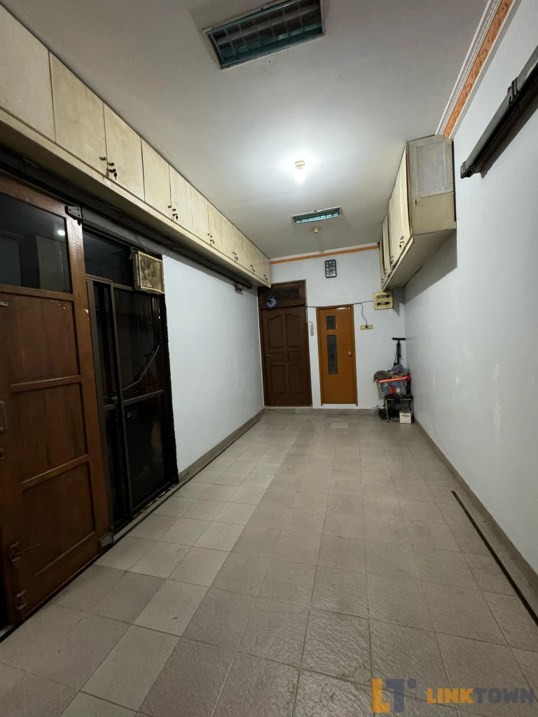 Linktown Matraman Jakarta Timur